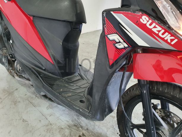 Motociclo Suzuki UK 110 Address · Ano 2015