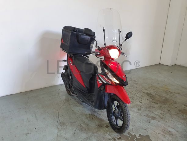 Motociclo Suzuki UK 110 Address · Ano 2015