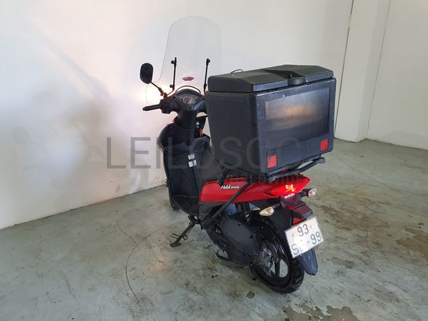 Motociclo Suzuki UK 110 Address · Ano 2016