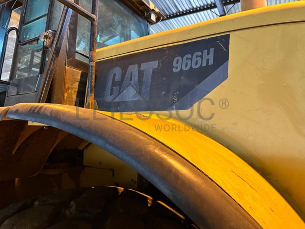 Pá carregadeira Caterpillar 966H · Ano 2008