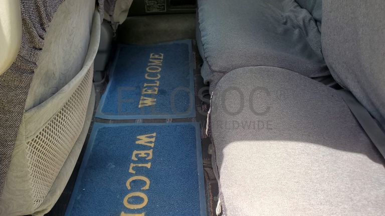 Toyota Noah · Ano 2001