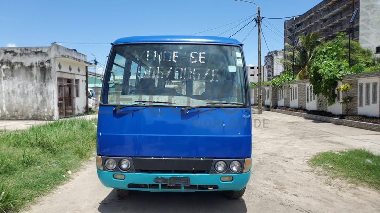 Mitsubishi Rosa · Ano 2012