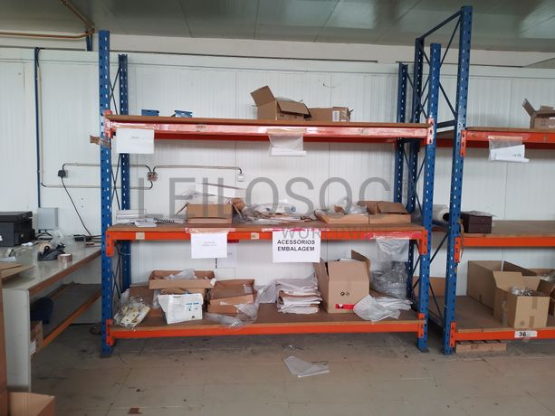 Estanteria · Equipamento Escritório · Diversos