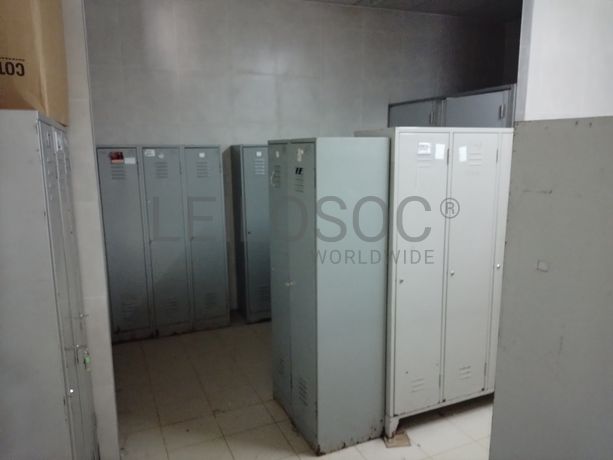 Estanteria · Equipamento Escritório · Diversos