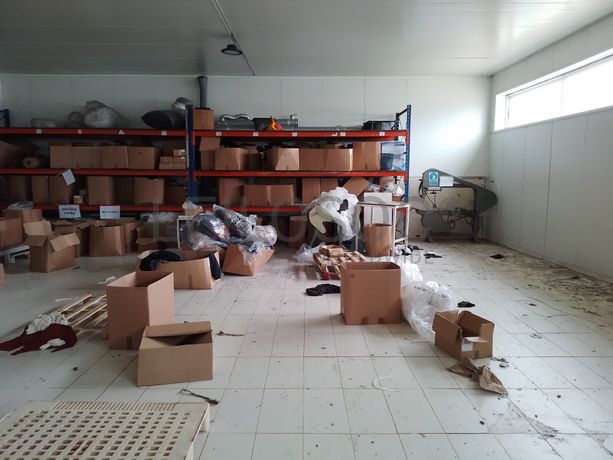 Estanteria · Equipamento Escritório · Diversos