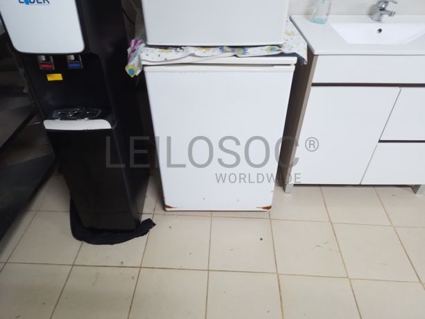 Estanteria · Equipamento Escritório · Diversos