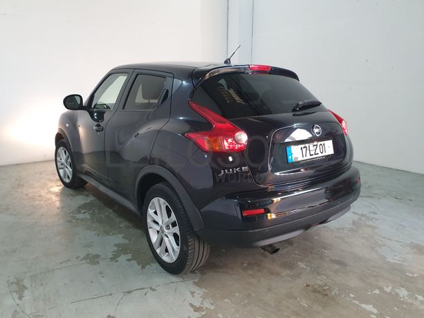 Nissan Juke 1.6 T 4x4 M-CVT · Ano 2011