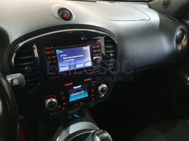 Nissan Juke 1.6 T 4x4 M-CVT · Ano 2011