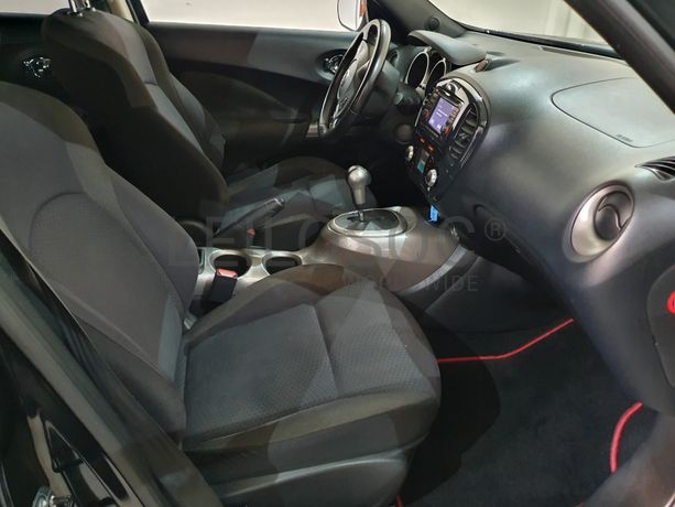 Nissan Juke 1.6 T 4x4 M-CVT · Ano 2011