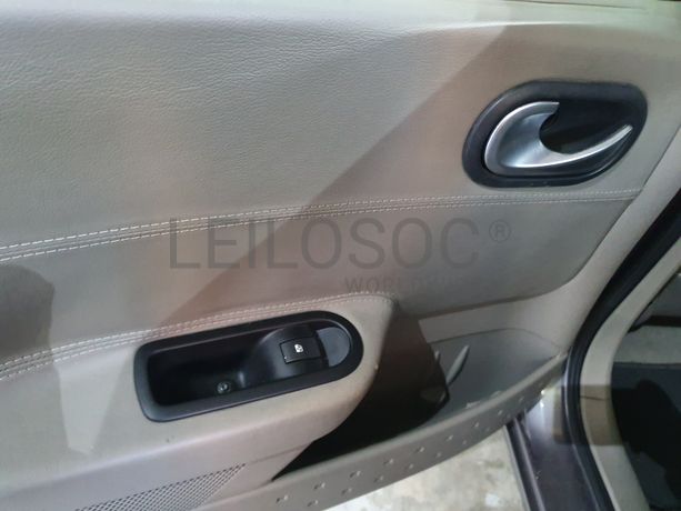 Renault Mégane · Ano 2003