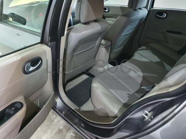 Renault Mégane · Ano 2003