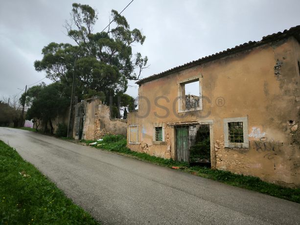 Moradia (Ruinas) · Vila Franca de Xira