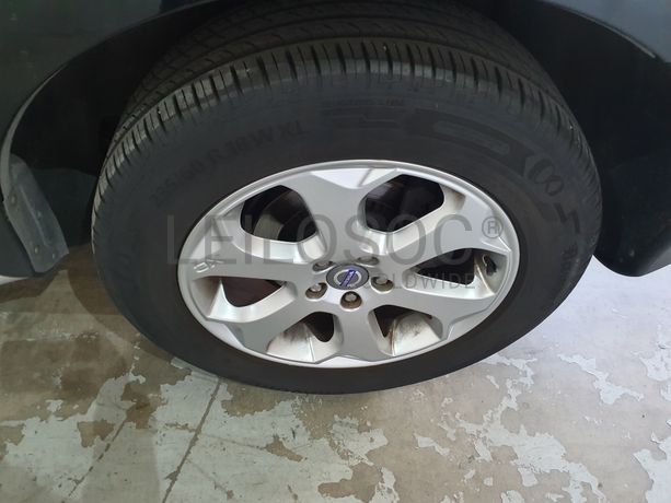 Volvo XC60 · Ano 2010