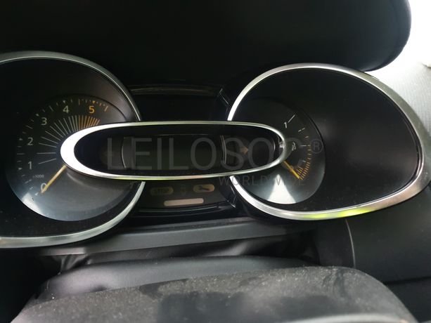 Renault Clio · Ano 2015