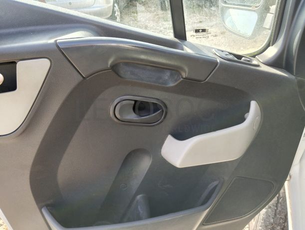 Renault Master 125 DCI · Ano 2015