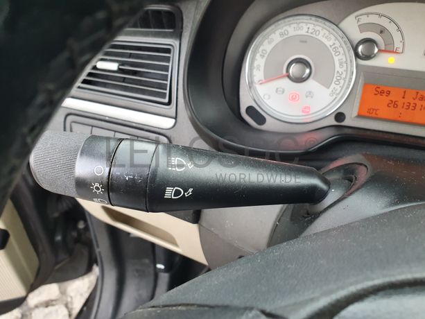 Fiat Linea 1.3 JTD Multijet · Ano 2008