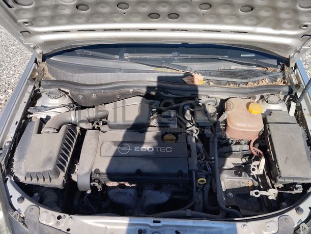 Opel Astra Caravan 1.6 · Ano 2005