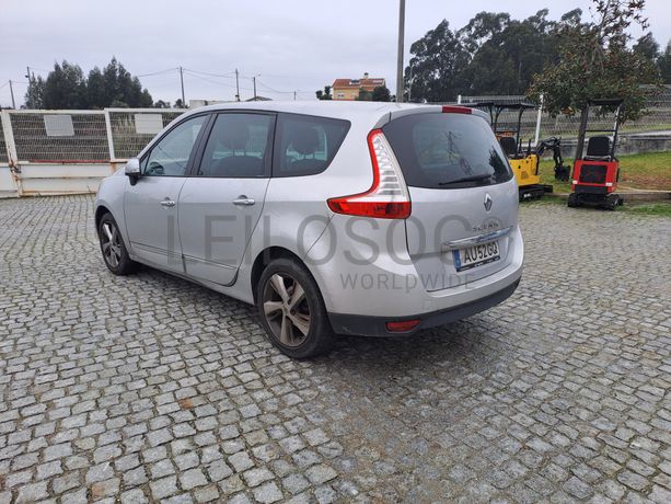 Renault Grand Scénic DCI · Ano 2012