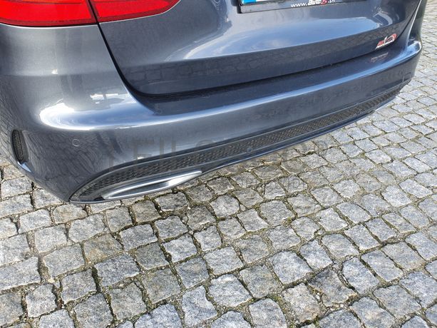 Mercedes-Benz C220 · Ano 2016