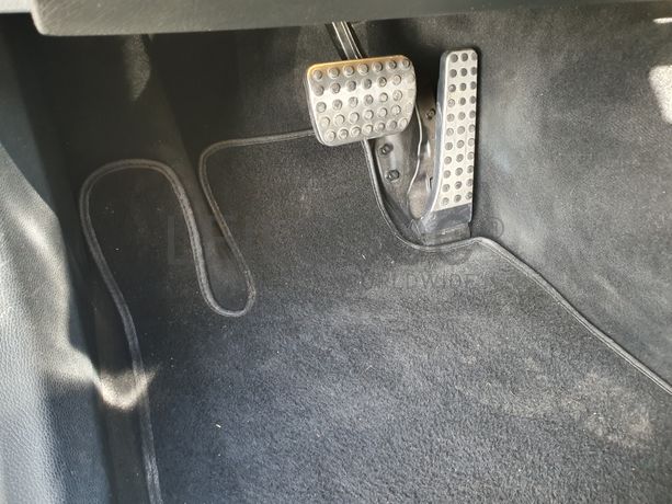 Mercedes-Benz C220 · Ano 2016