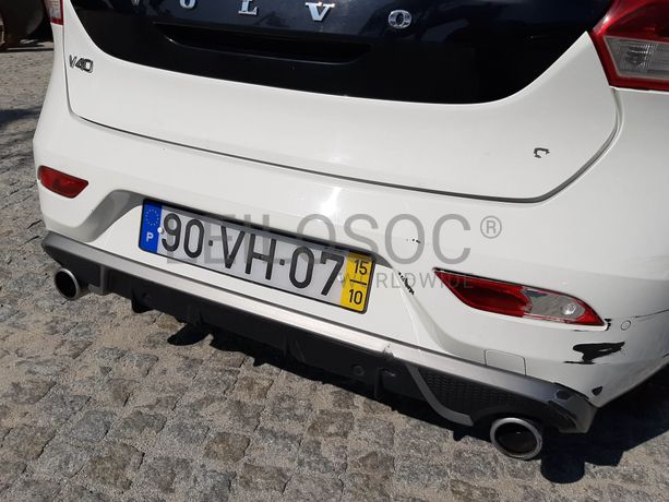 Volvo V40 D2 · Ano 2015