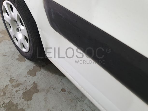 Peugeot Partner · Ano 2015