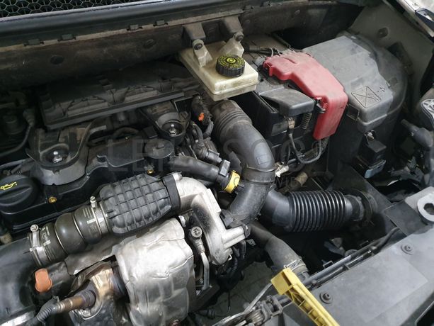 Peugeot Partner · Ano 2015