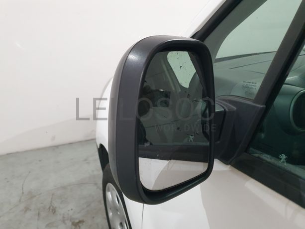 Peugeot Partner · Ano 2015