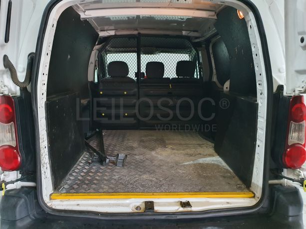 Peugeot Partner · Ano 2015