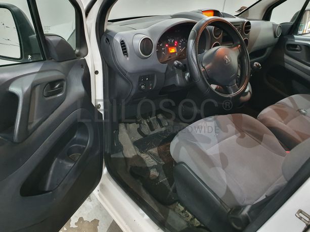 Peugeot Partner · Ano 2015