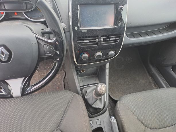 Renault Clio · Ano 2015