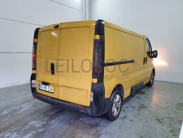 Renault Trafic · Ano 2004