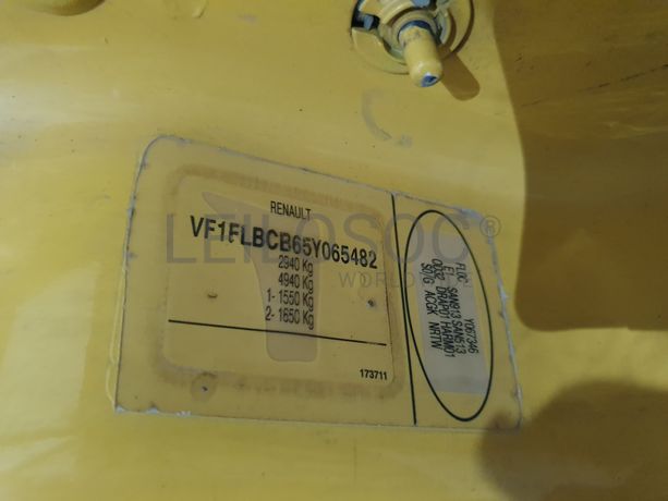 Renault Trafic · Ano 2004