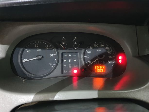 Renault Trafic · Ano 2004