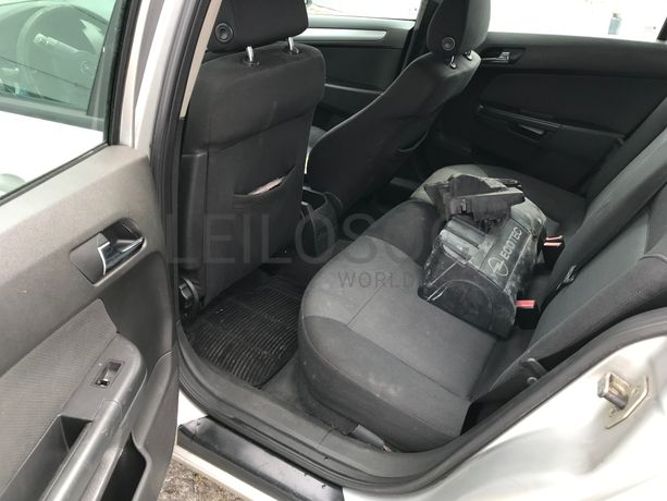 Opel Astra 1.3CDTI · Ano 2006