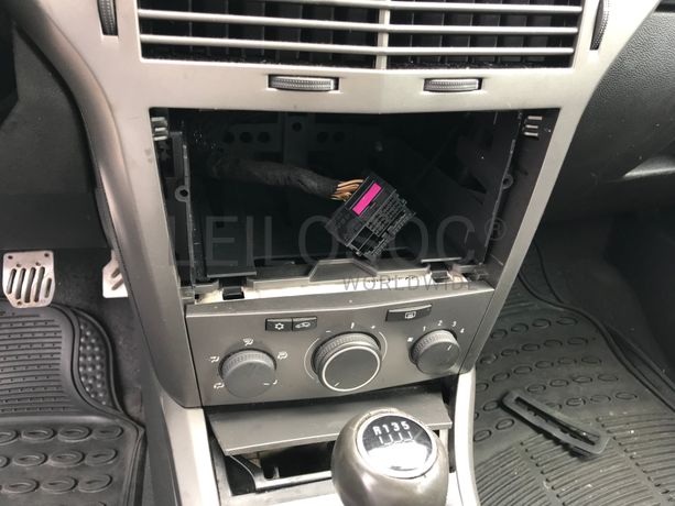 Opel Astra 1.3CDTI · Ano 2006