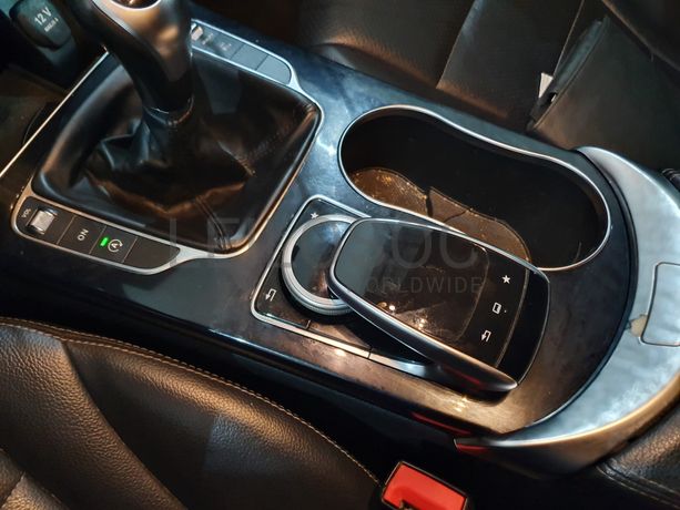 Mercedes-Benz C220 · Ano 2014