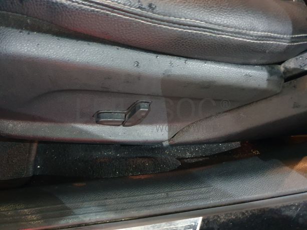 Mercedes-Benz C220 · Ano 2014