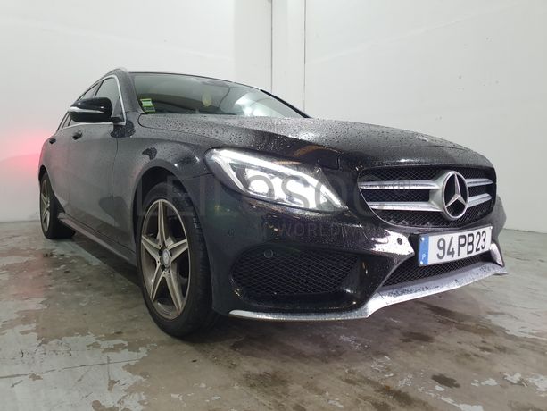 Mercedes-Benz C220 · Ano 2014