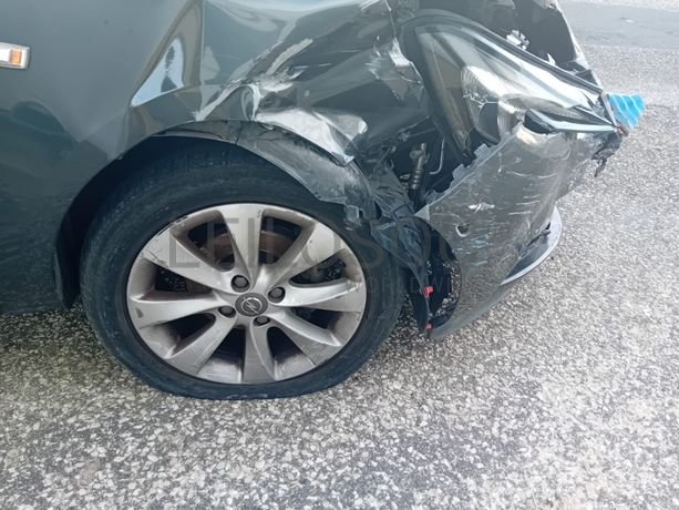 Opel Corsa E · Ano 2018