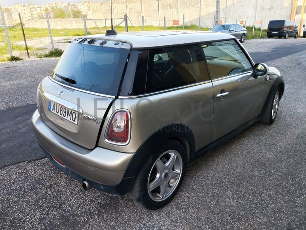 Mini Cooper D · Ano 2009