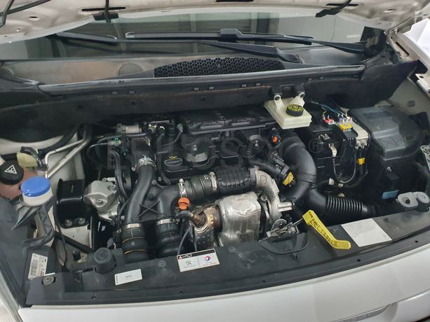 Peugeot Partner · Ano 2015