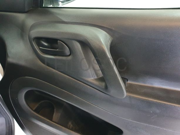 Peugeot Partner · Ano 2015