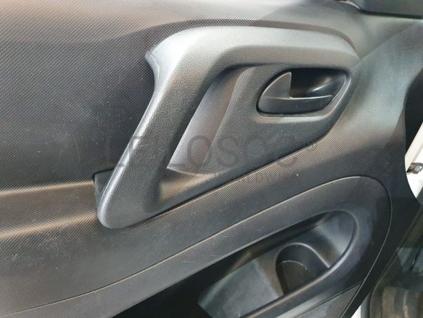 Peugeot Partner · Ano 2015