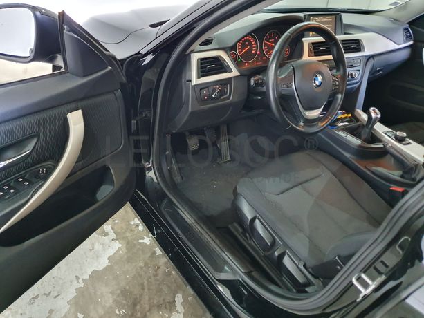 BMW 418D · Ano 2015