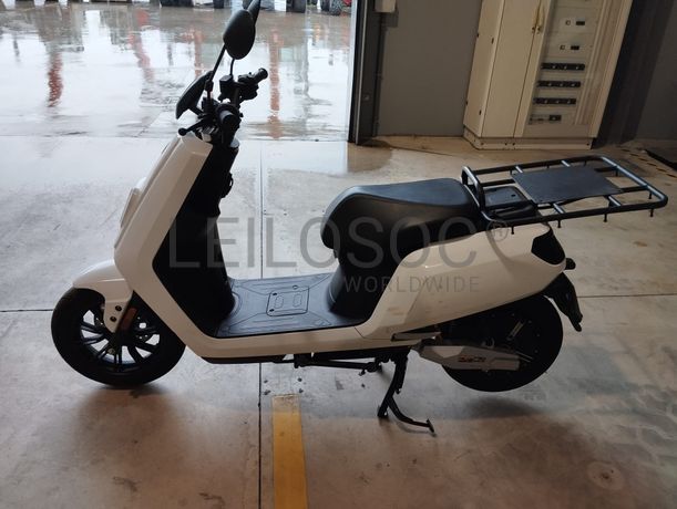 Urban Electric Motors LX05  · Ano 2021