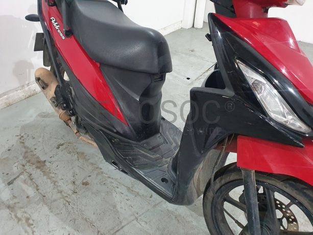 Suzuki UK 110 Address · Ano 2015