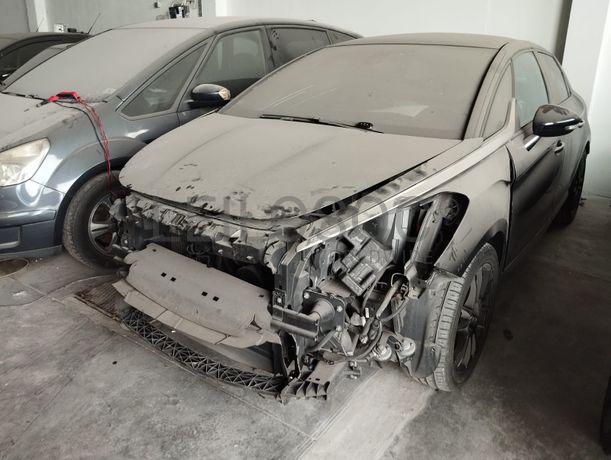 Citroen DS5 1.6 Blue HDI · Ano 2017