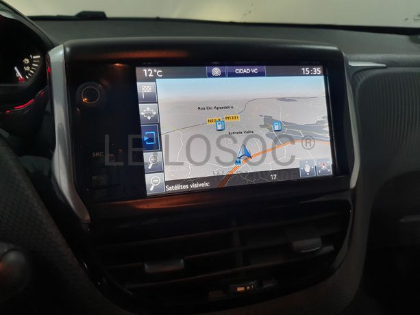 Peugeot 208  · Ano 2016