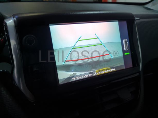 Peugeot 208  · Ano 2016